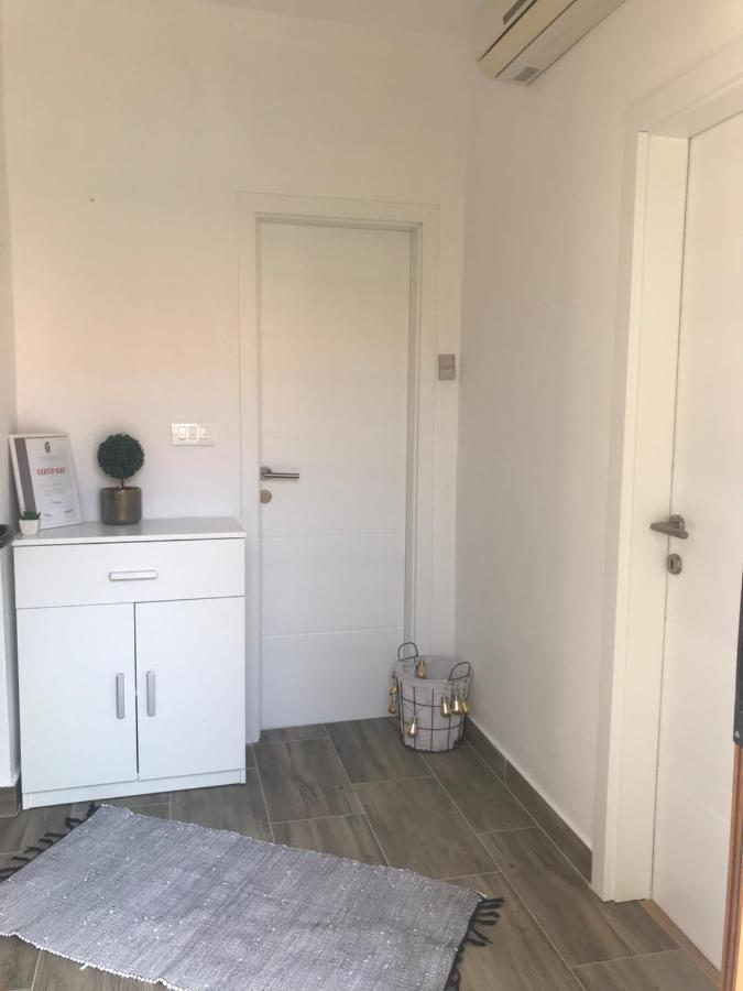 Apartmani Meri Jezera Bagian luar foto