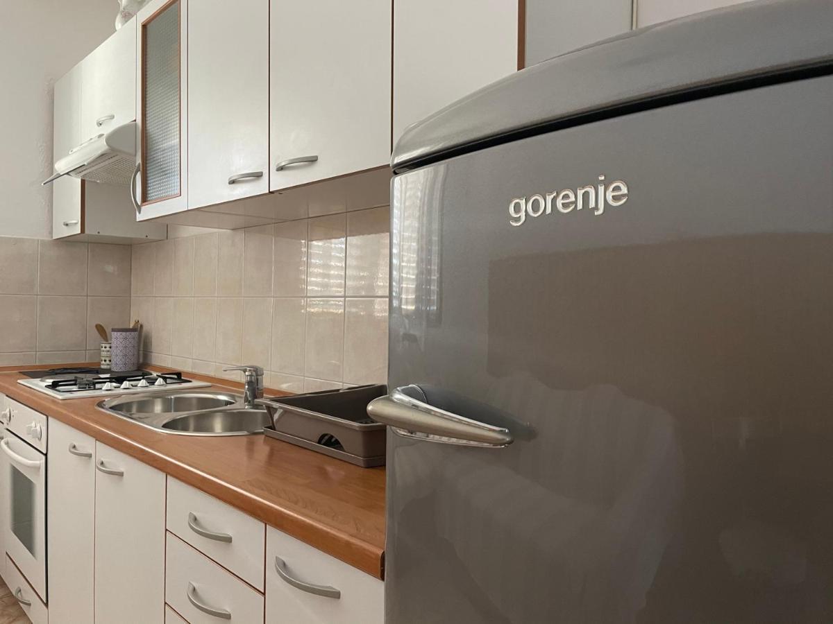 Apartmani Meri Jezera Bagian luar foto