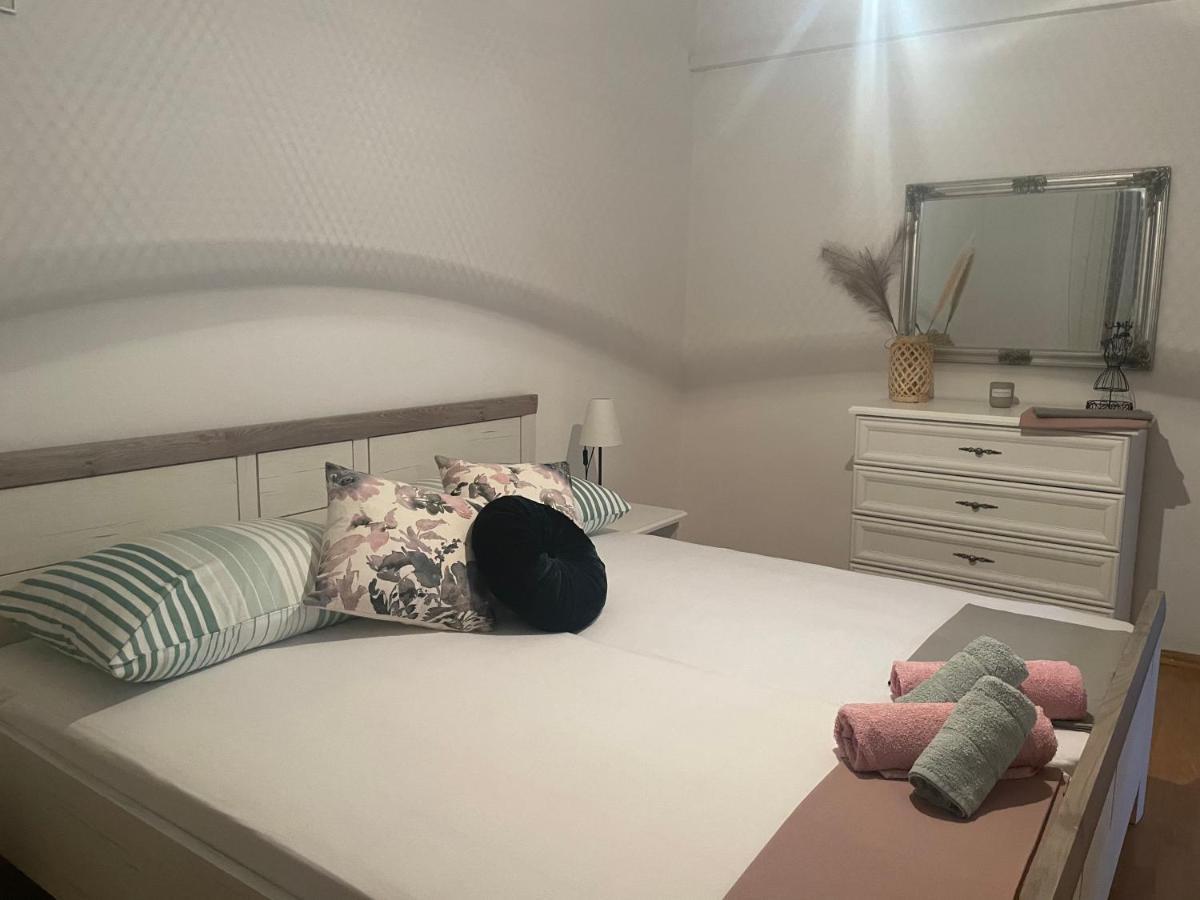 Apartmani Meri Jezera Bagian luar foto