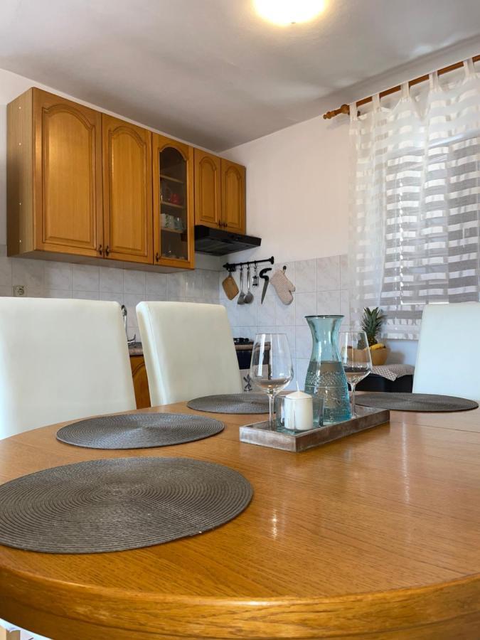 Apartmani Meri Jezera Bagian luar foto
