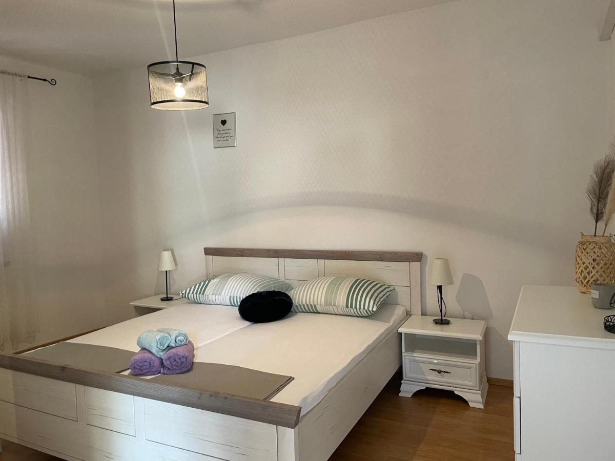 Apartmani Meri Jezera Bagian luar foto