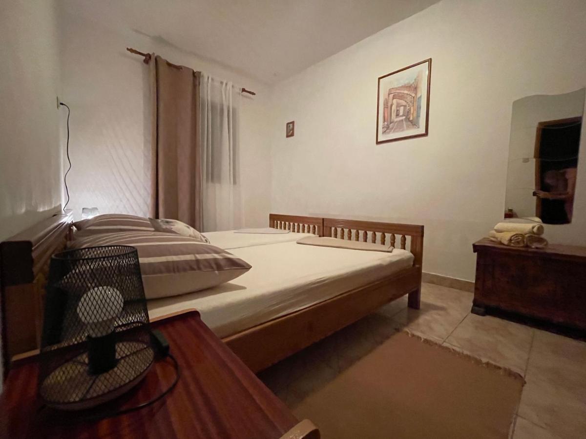 Apartmani Meri Jezera Bagian luar foto