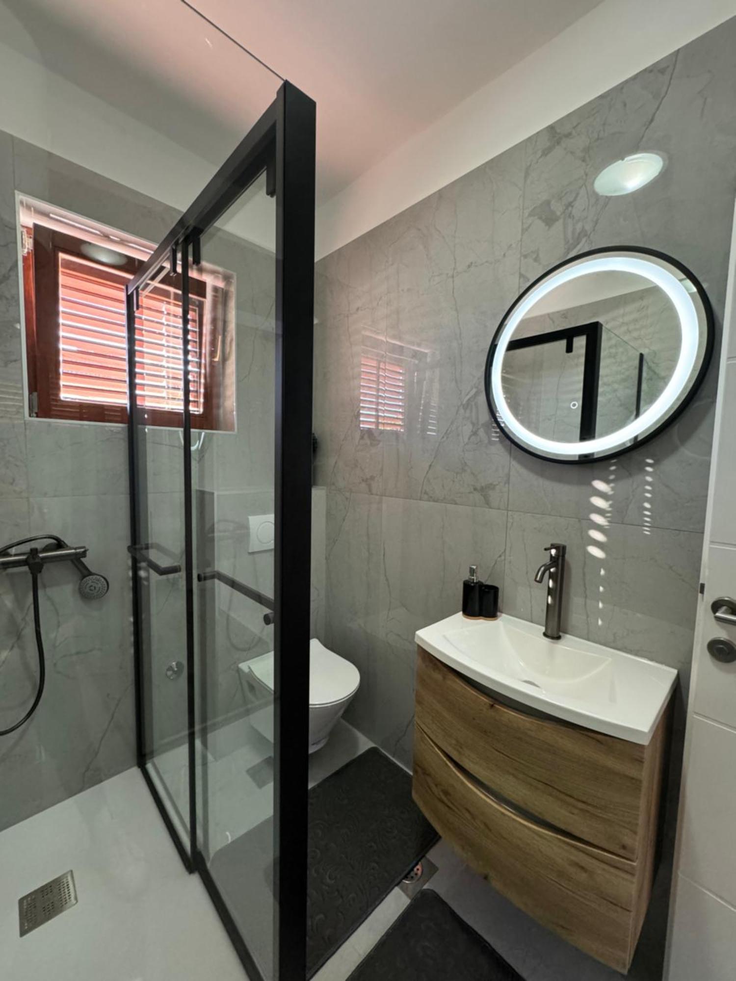 Apartmani Meri Jezera Bagian luar foto